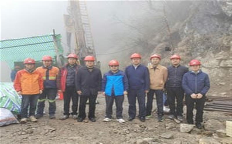 �����ٸ�ƽ���������������̽��Ŀ��չ����������鼰ο������