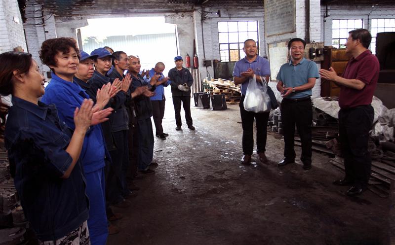 �Ŵ�ïһ�и�102������ϰ��ƽ����������Ӳ���Ҫָʾ�����ʡ��ʮ���ε����ᾫ��