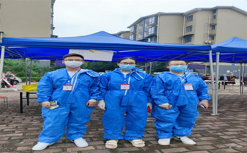 ��Ա�ȷ����ۺ�ɫ��������̩������ҩ��Ա�ɲ�����������չ����־ԸЧ��